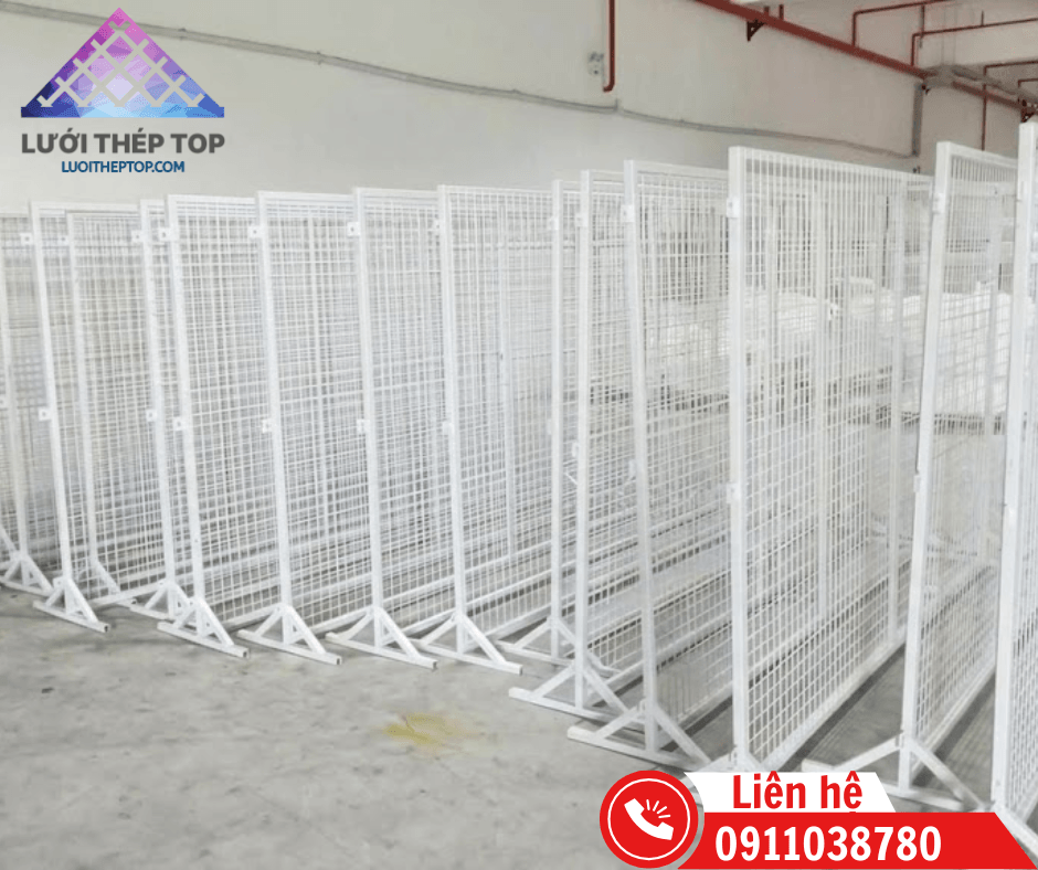 Hàng rào lưới thép di động khung 2x2m thiết kế cơ động, ứng dụng làm vách ngăn nhà xưởng.