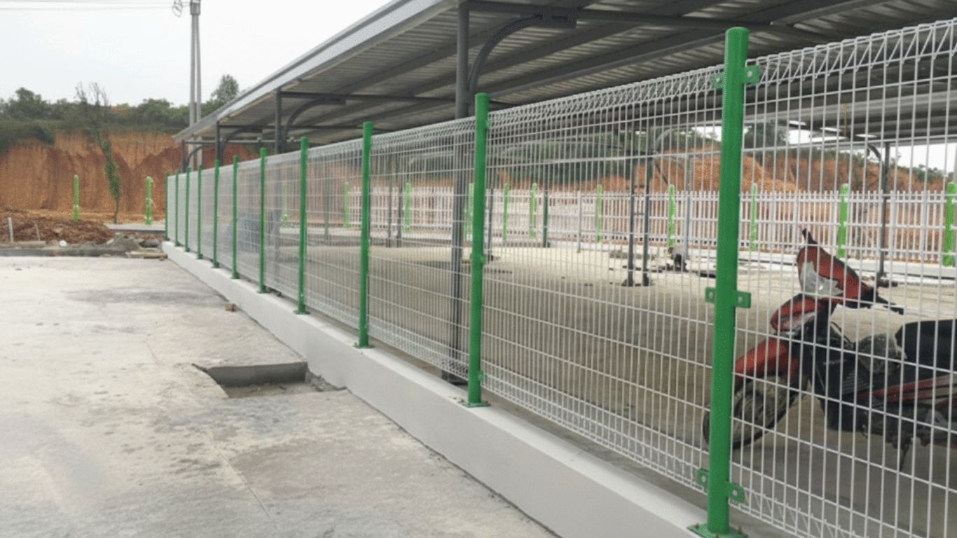 Ứng dụng lưới thép hàn là hàng rào an ninh cho nhà xe