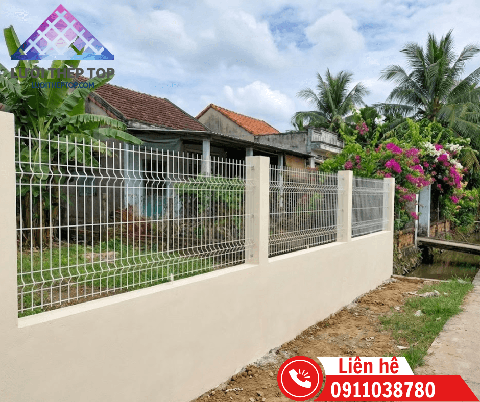 Hàng rào lưới thép hàng sơn tĩnh điện cho khu dân cư tại Long An